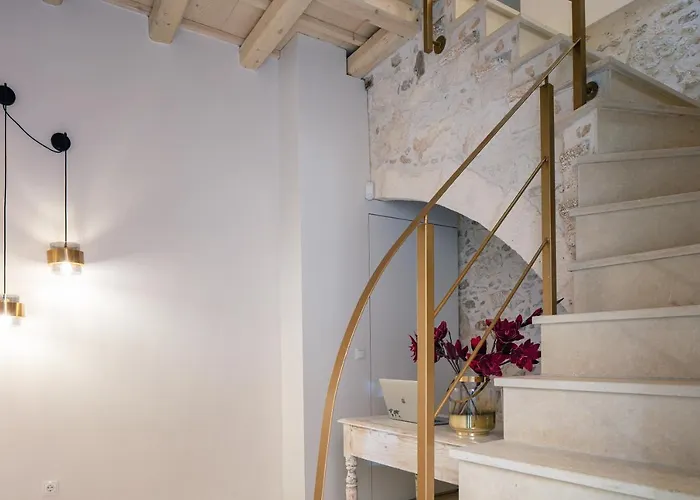 La Luna Della Loggia, A3 Rétino