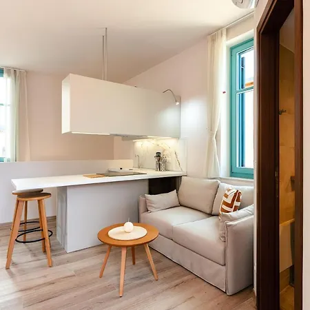 La Luna Della Loggia, A3 Rethymno